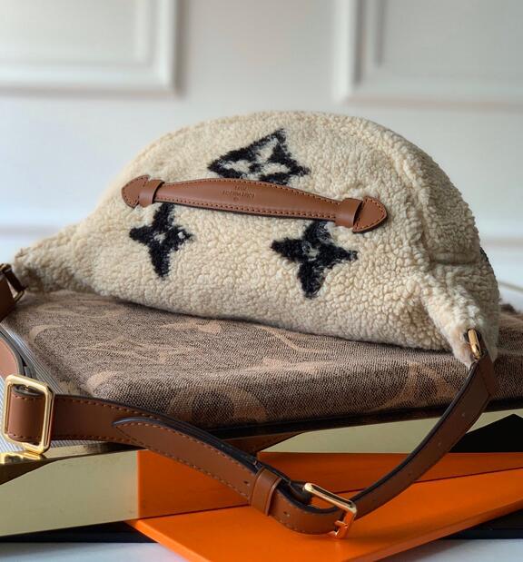 Chloe’s Picks - LOV Bags - 3002