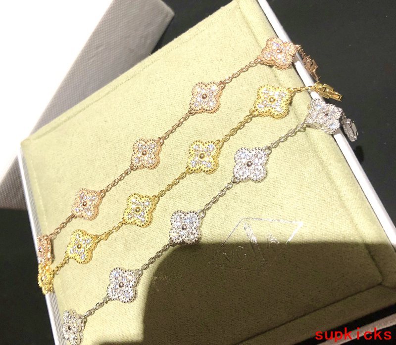 Van Cleef & Arples Jewelry