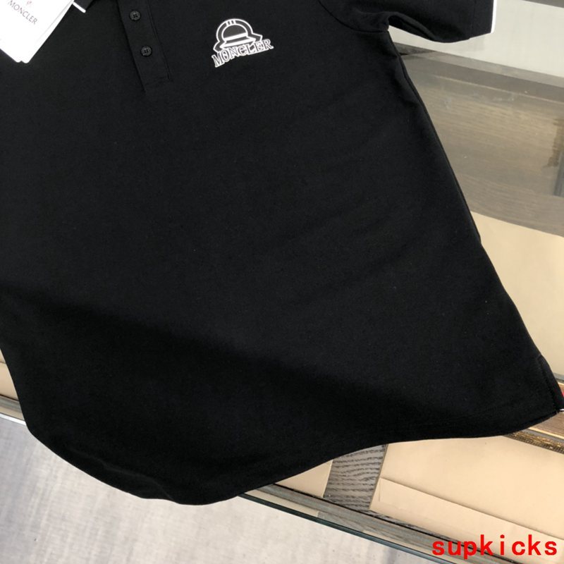 Moncler Luxury Cloth