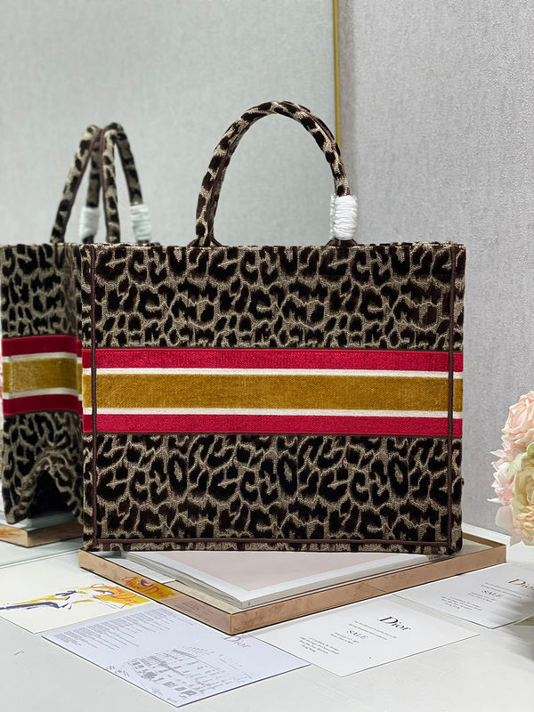 ENT - DOR Bags - 748
