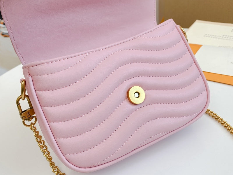 I W Fashion Lu-Vi bags - 17580