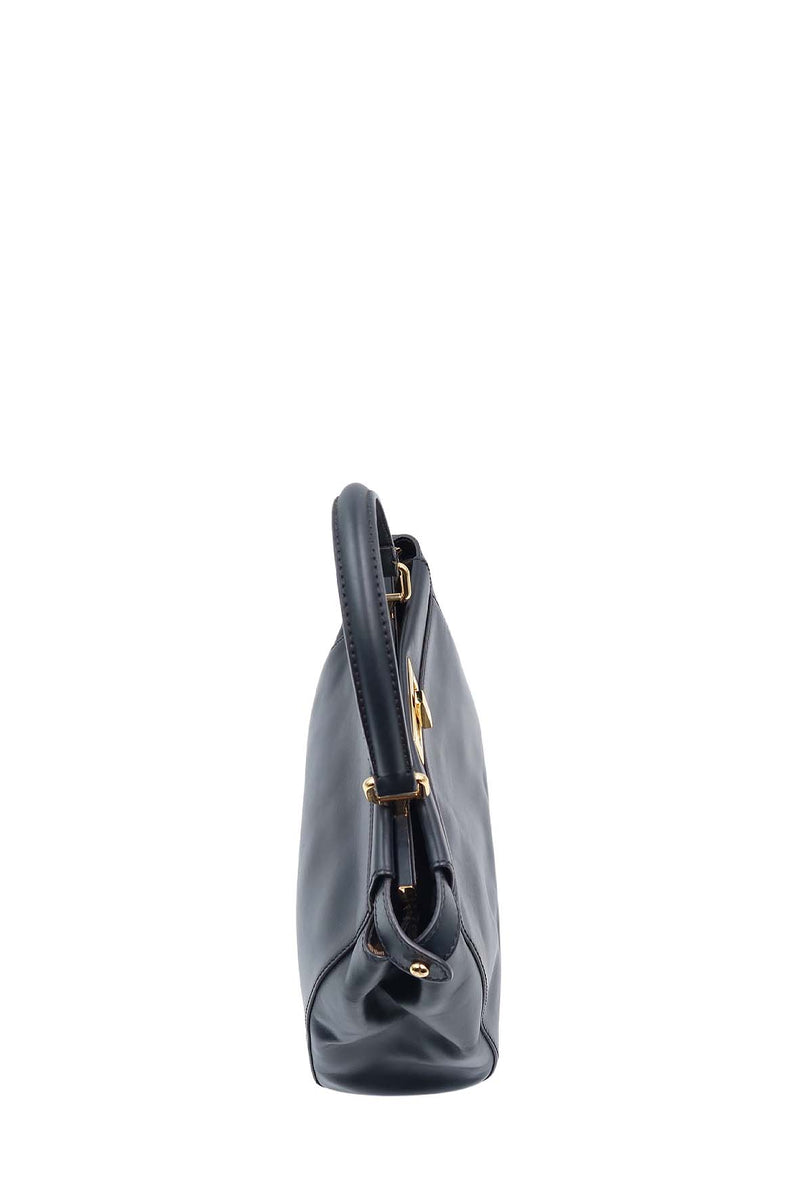 Regular Peekaboo Black