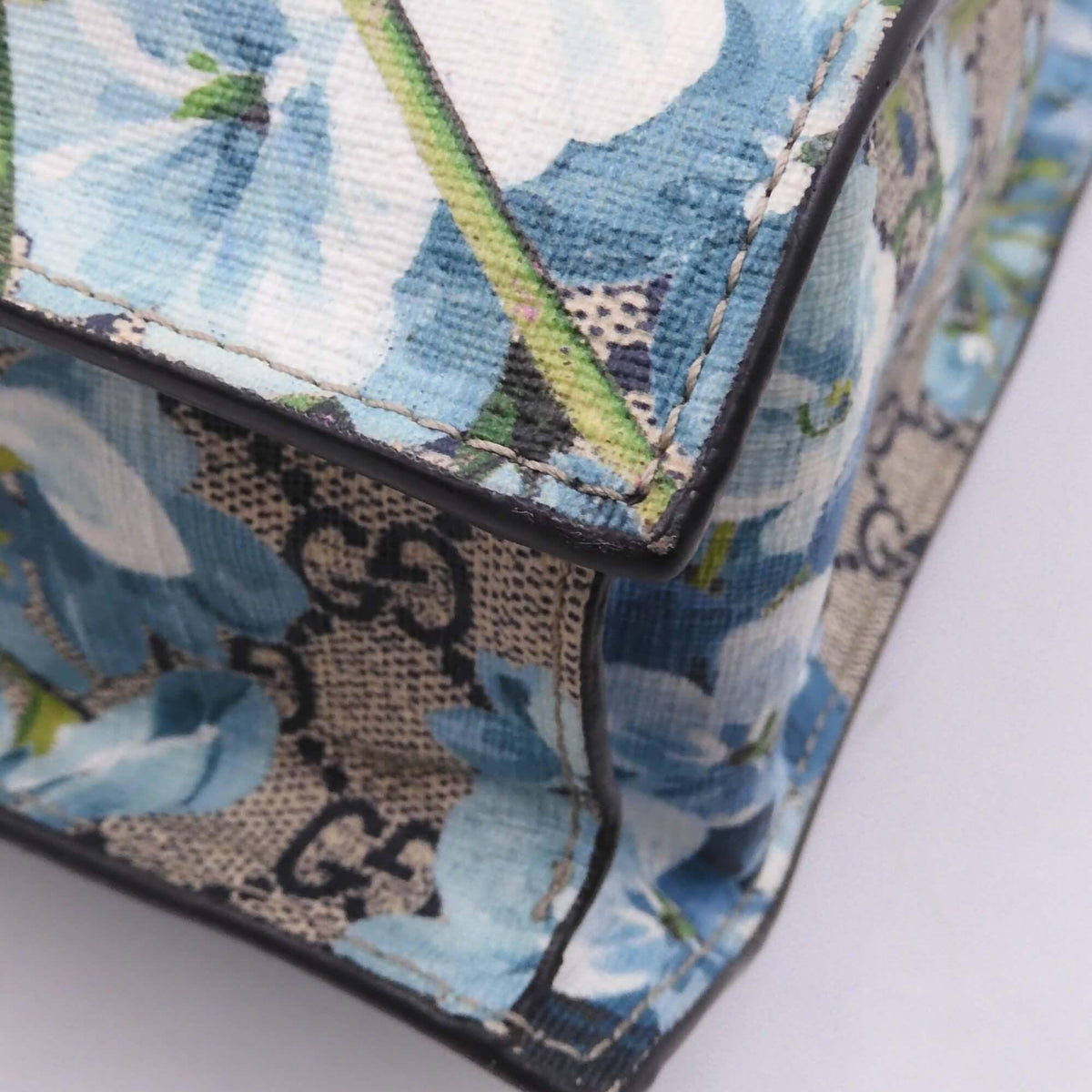 GG Blooms Top Handle Blue Blooms
