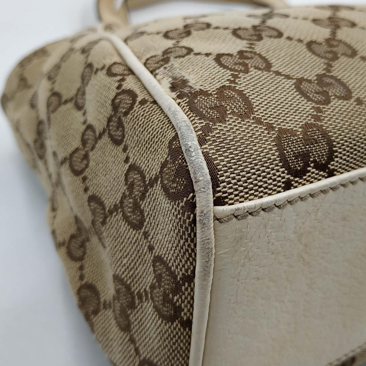 GG Canvas Charmy Shoulder Bag Brown