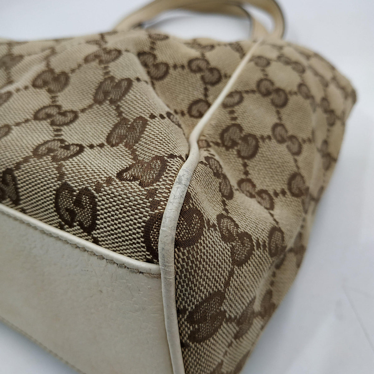 GG Canvas Charmy Shoulder Bag Brown