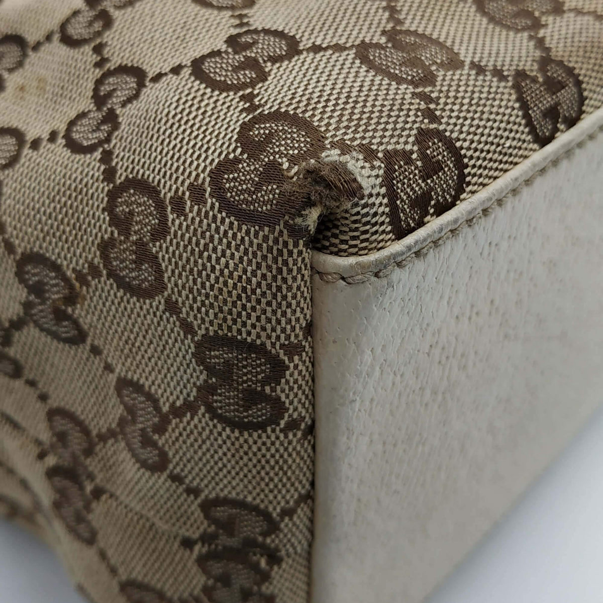 GG Canvas Charmy Tote