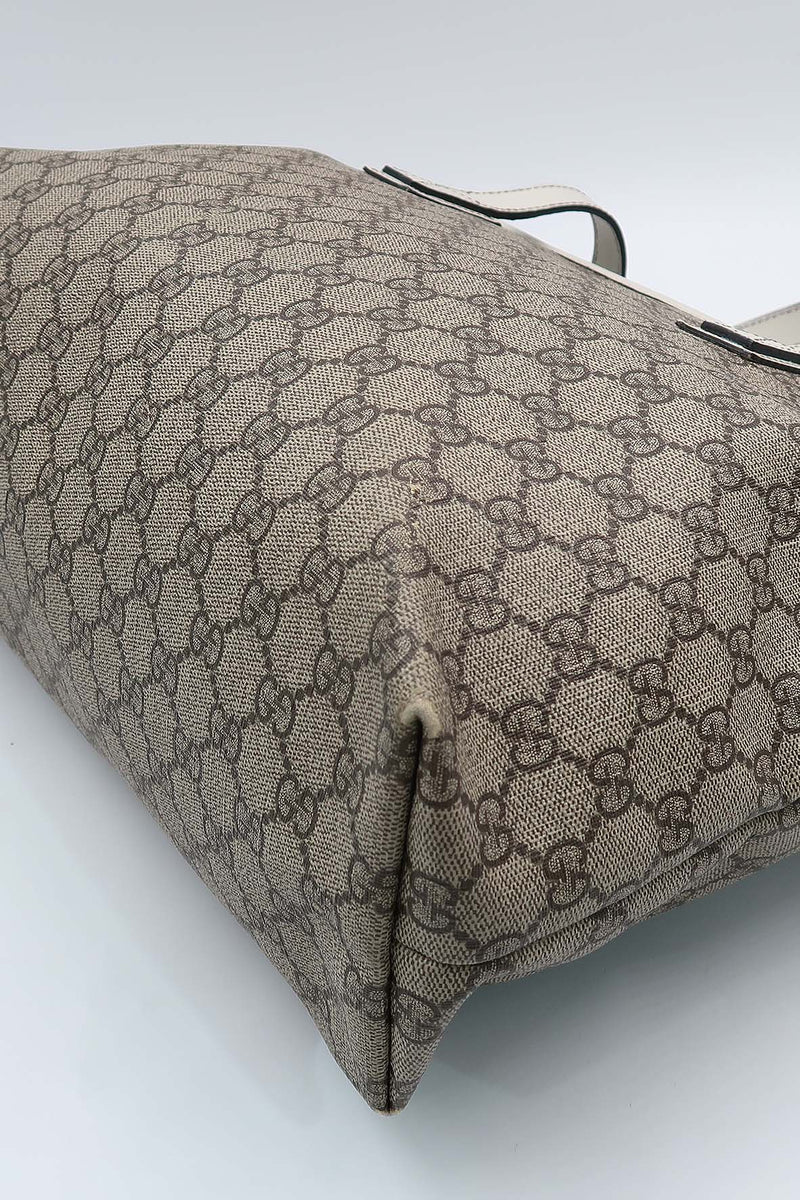 GG Supreme Tote Brown, White