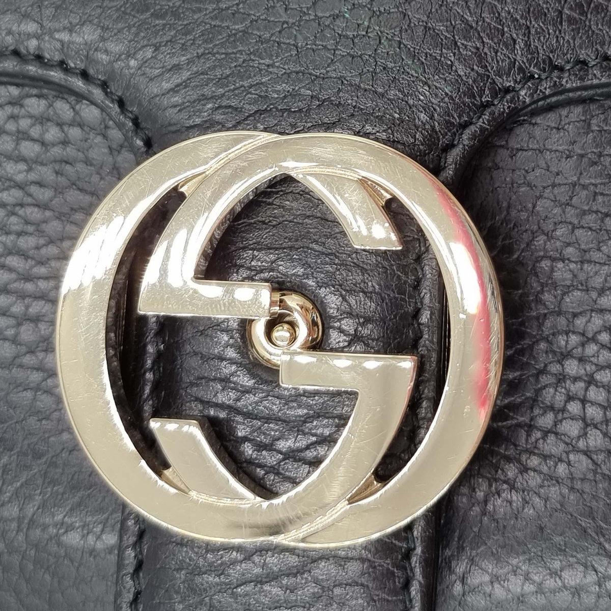 Interlocking GG Top Handle Shoulder Bag Black
