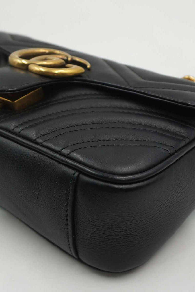 Small GG Marmont Matelasse Shoulder Bag Black