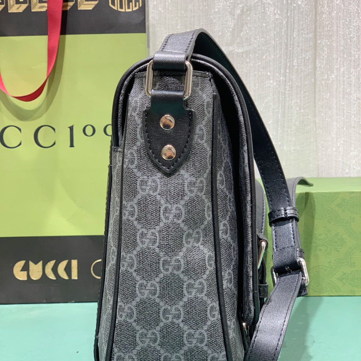 Elite Carryalls