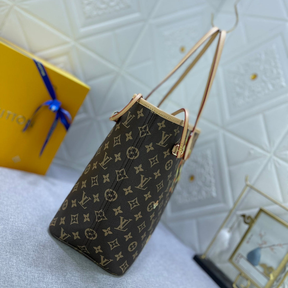 Elite Carryalls