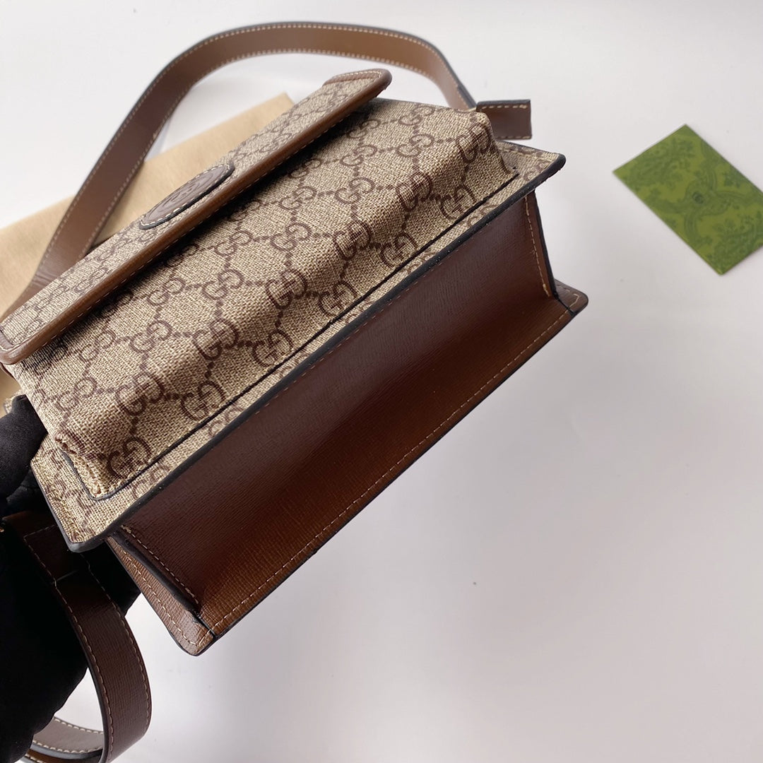 Elite Carryalls