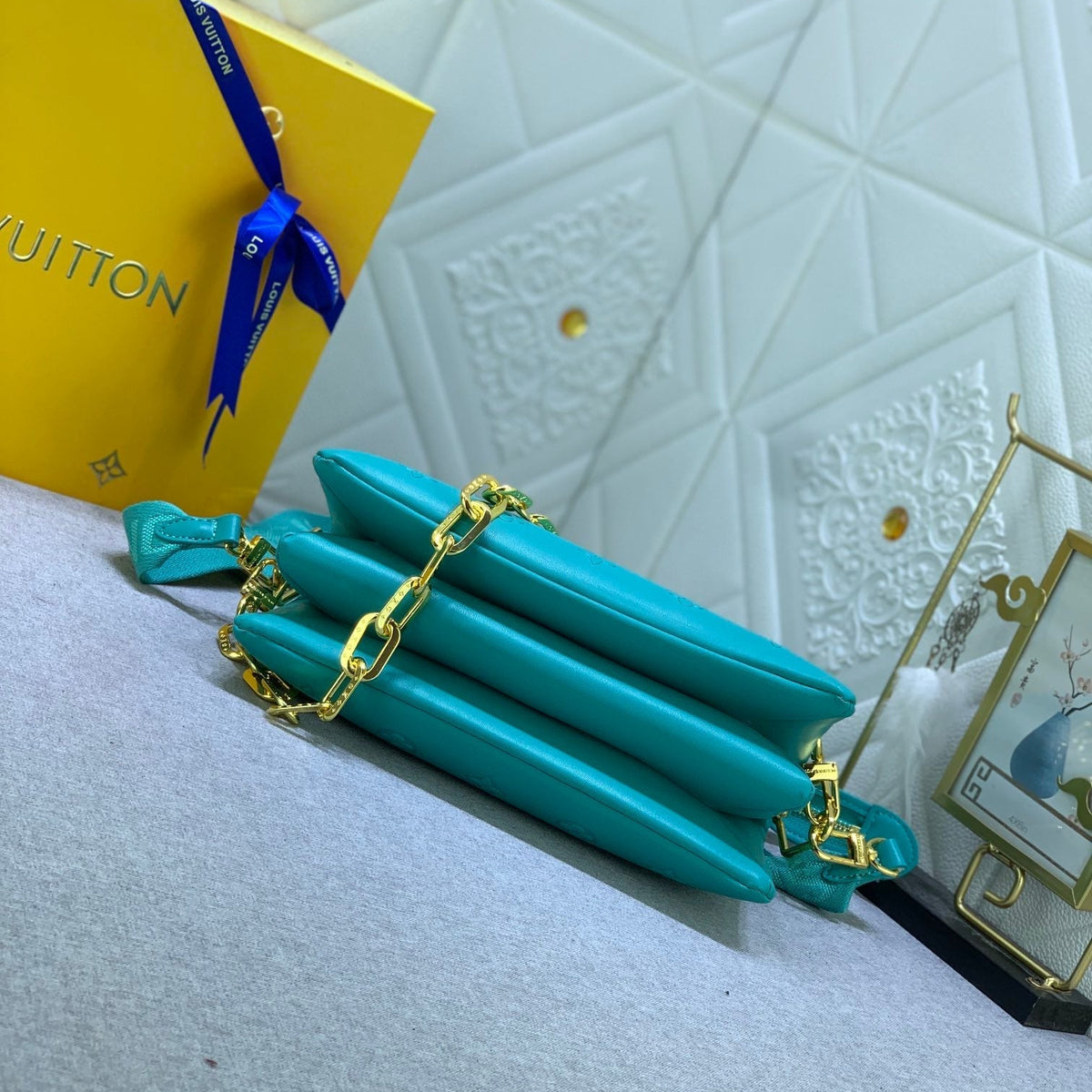 Elite Carryalls