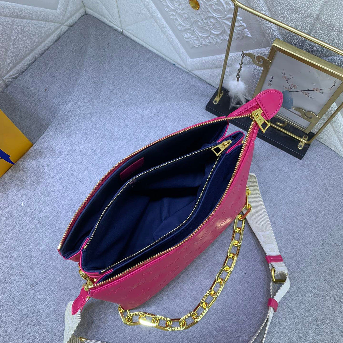 Elite Carryalls