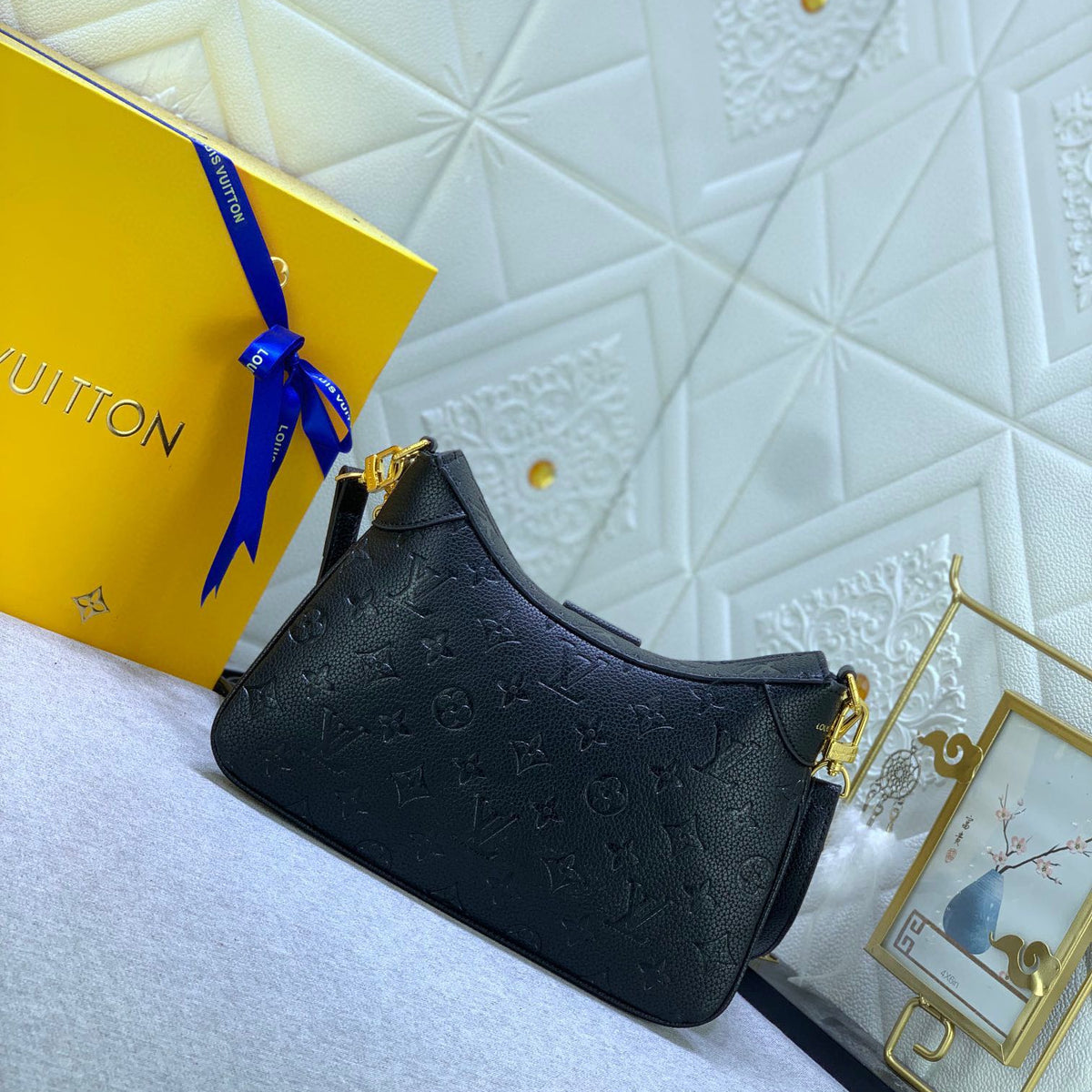 Elite Carryalls