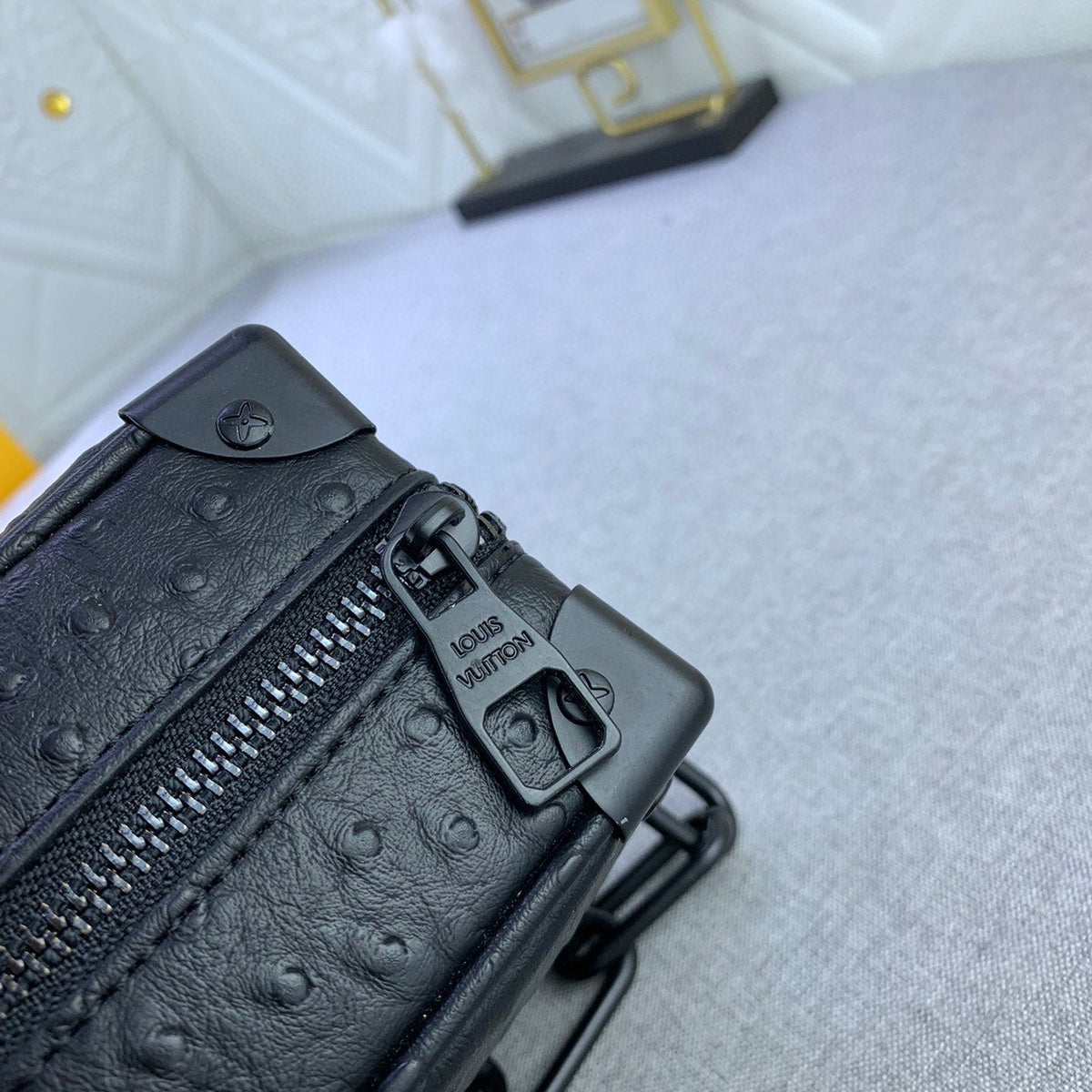 Elite Carryalls