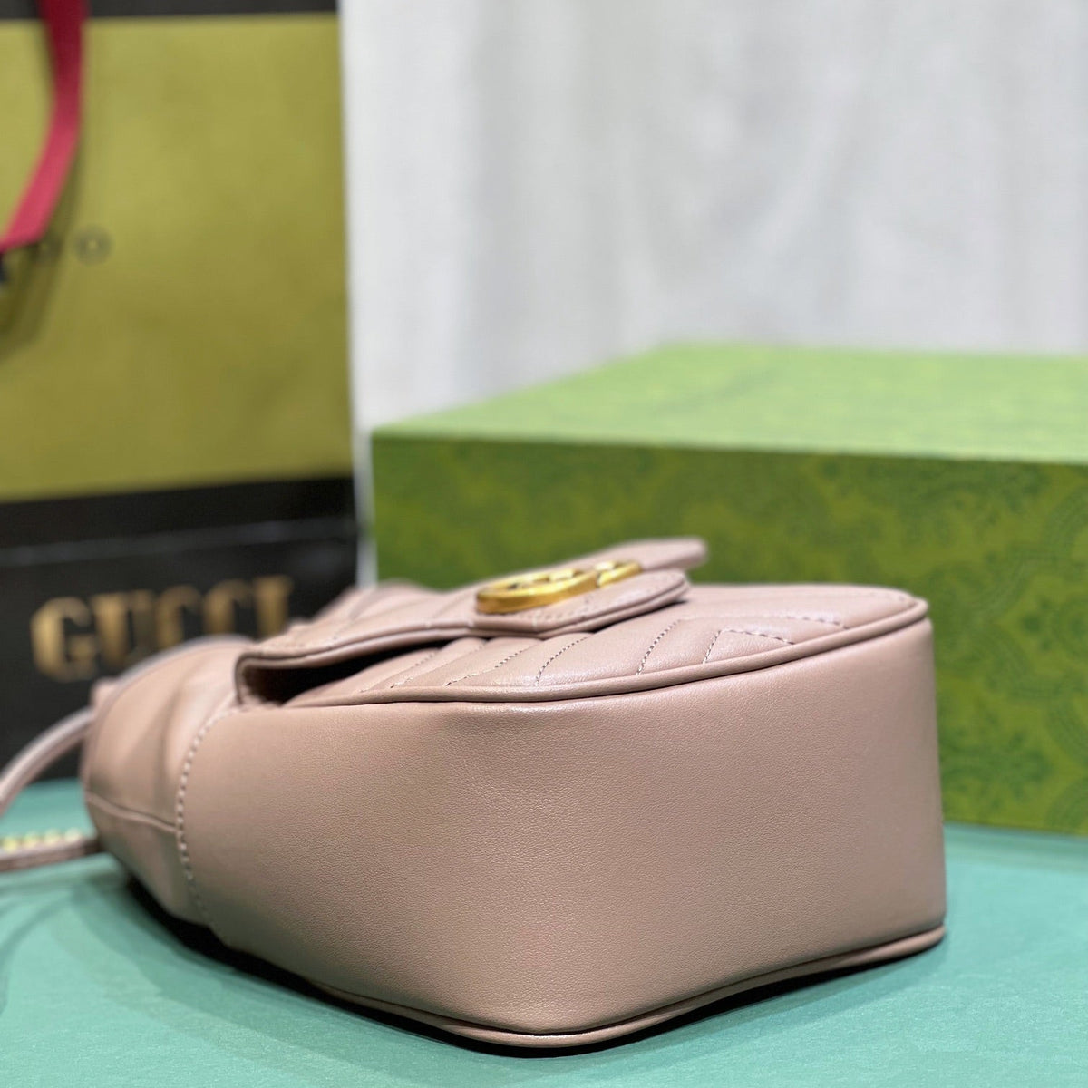 Elite Carryalls