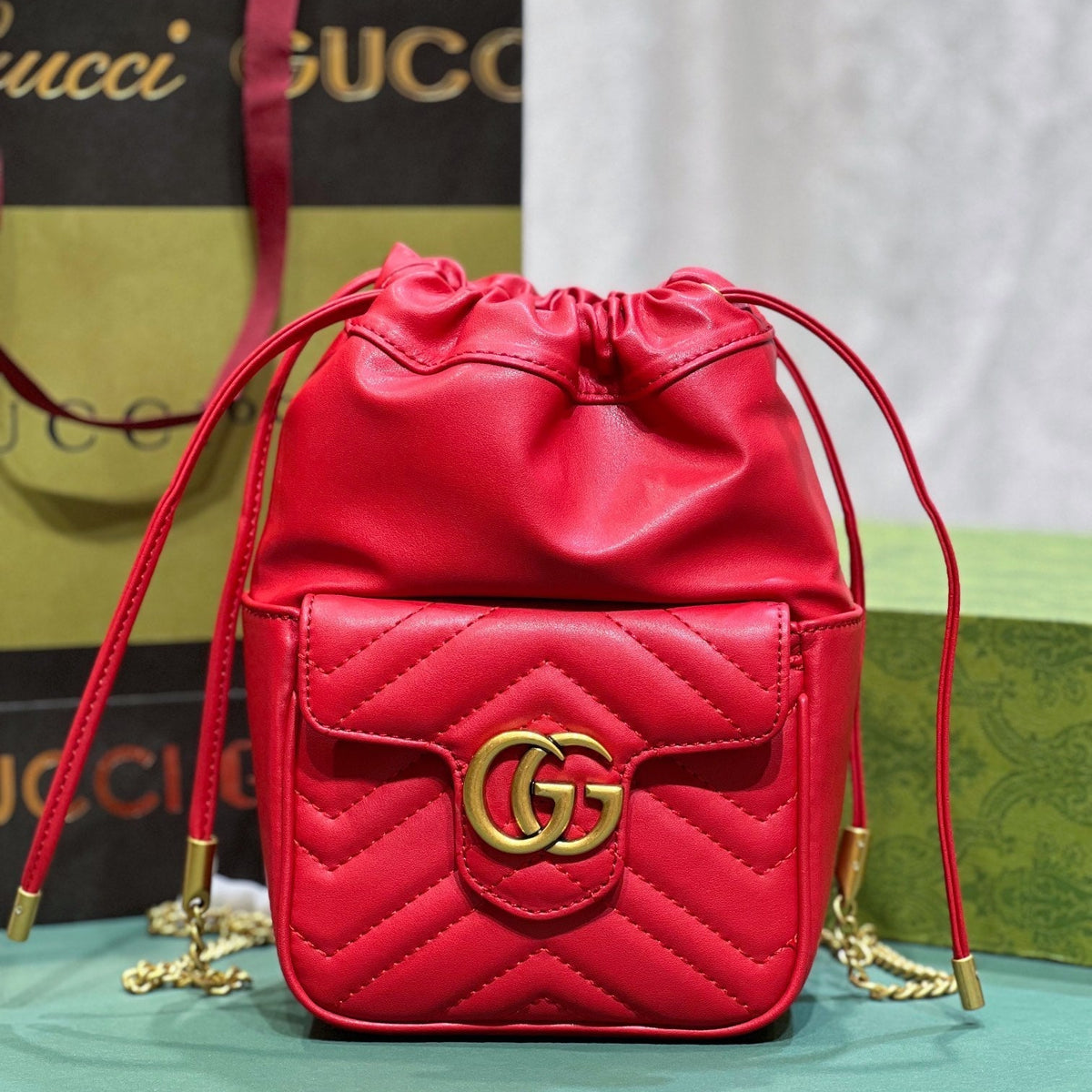Elite Carryalls