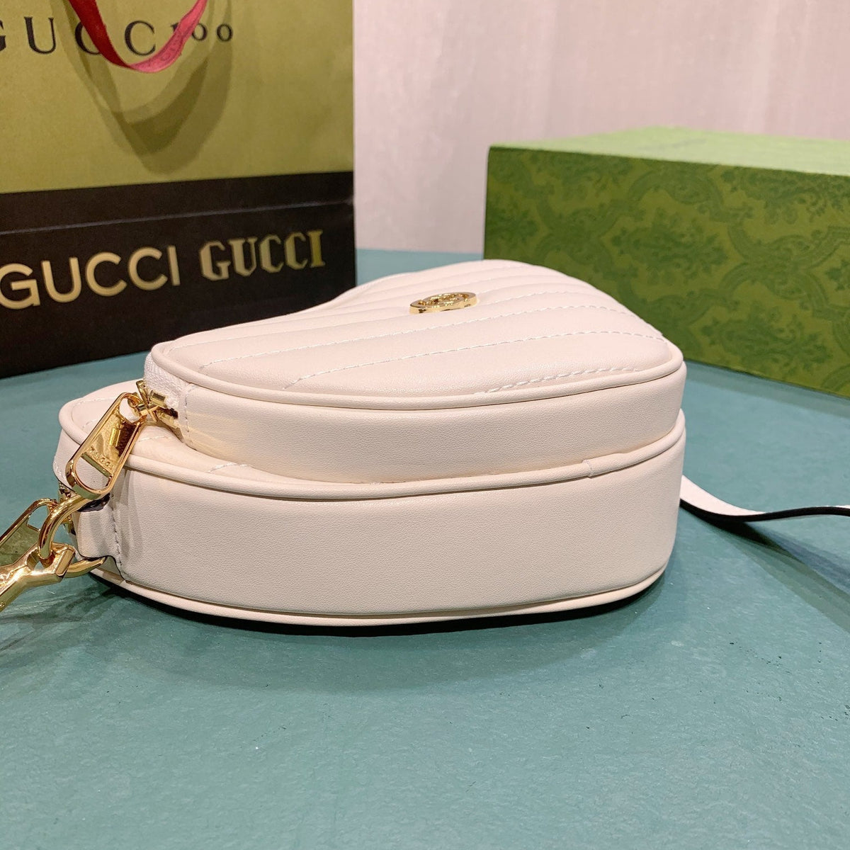 Elite Carryalls
