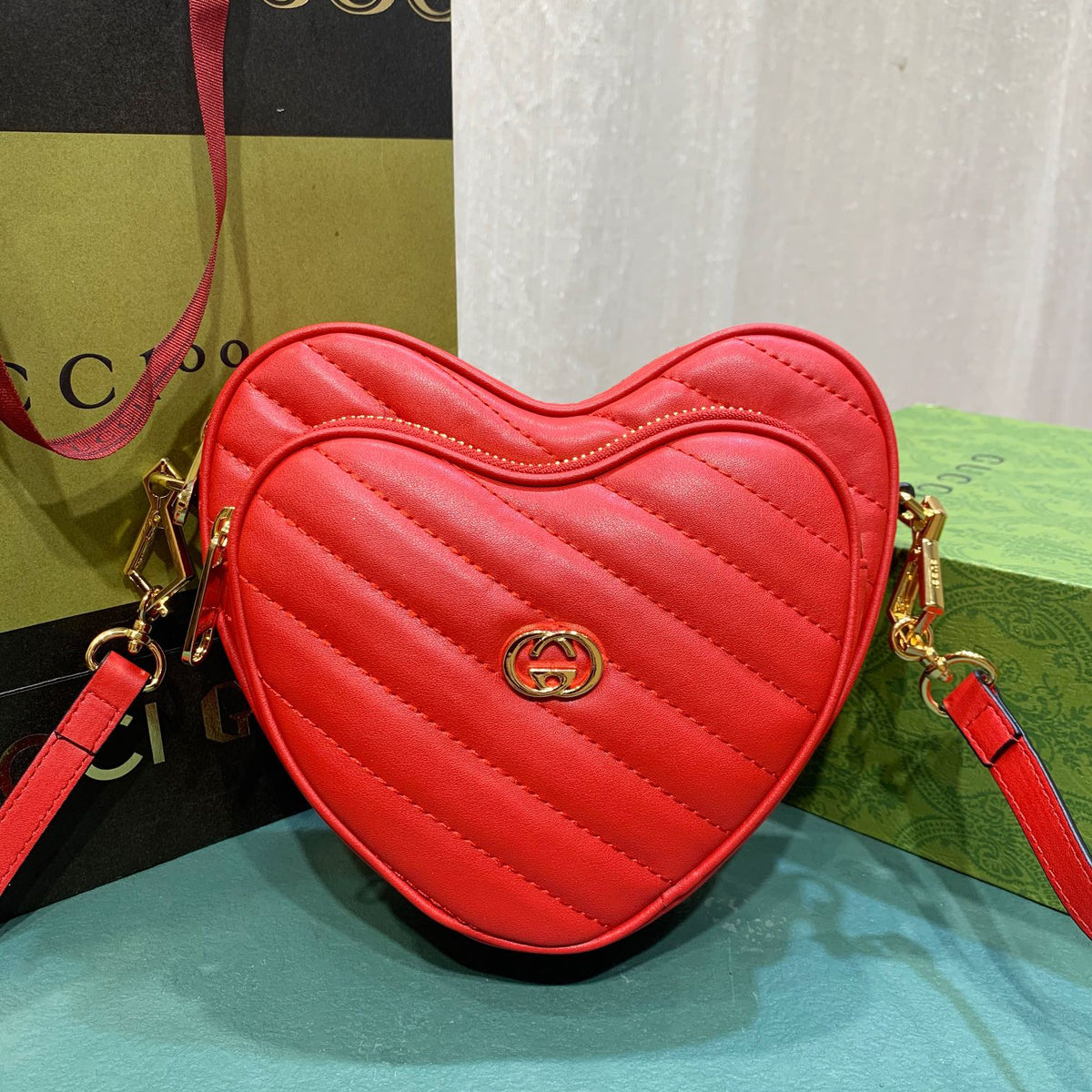 Elite Carryalls