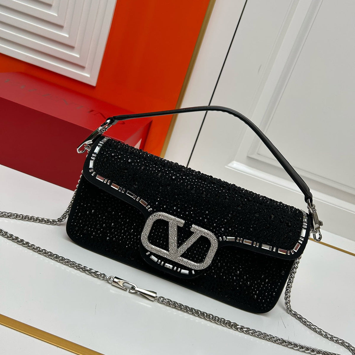 Elite Carryalls