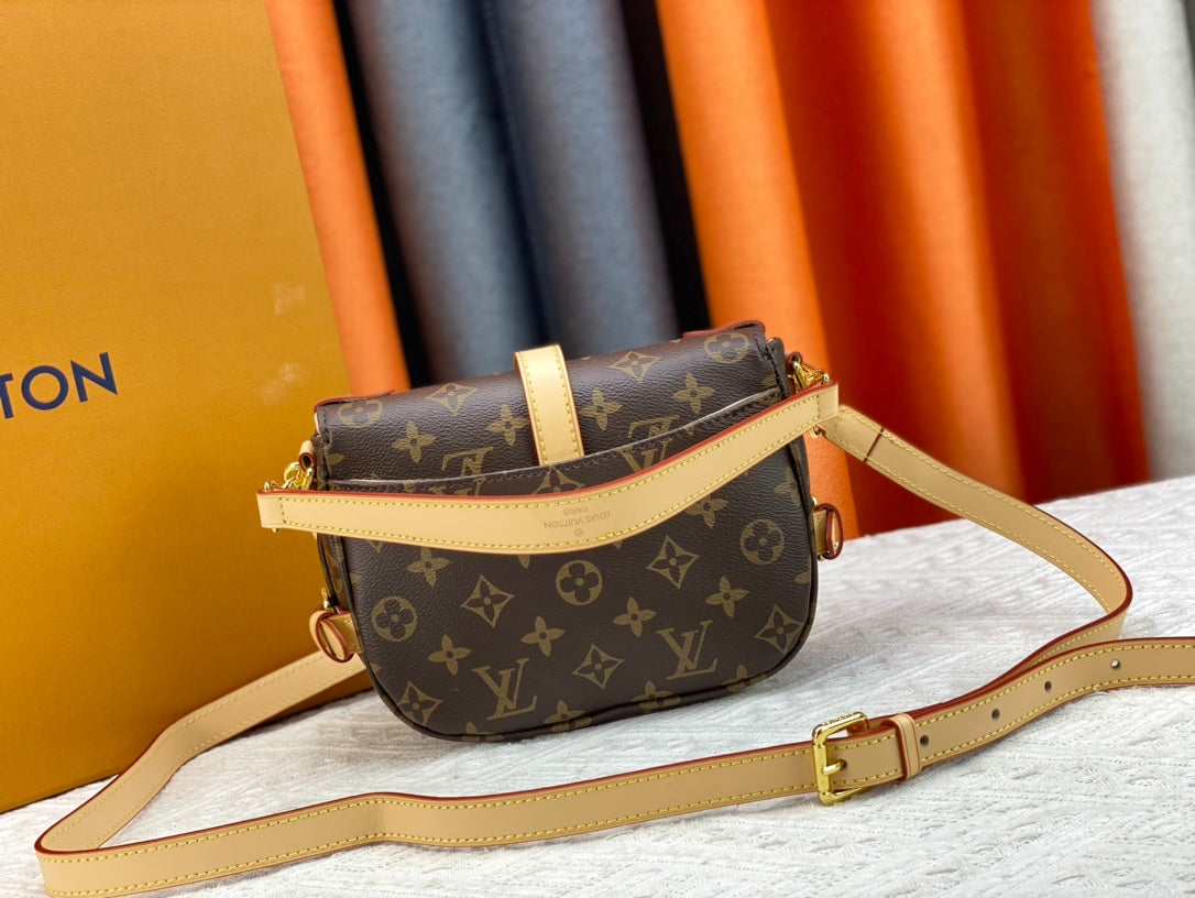 Elite Carryalls