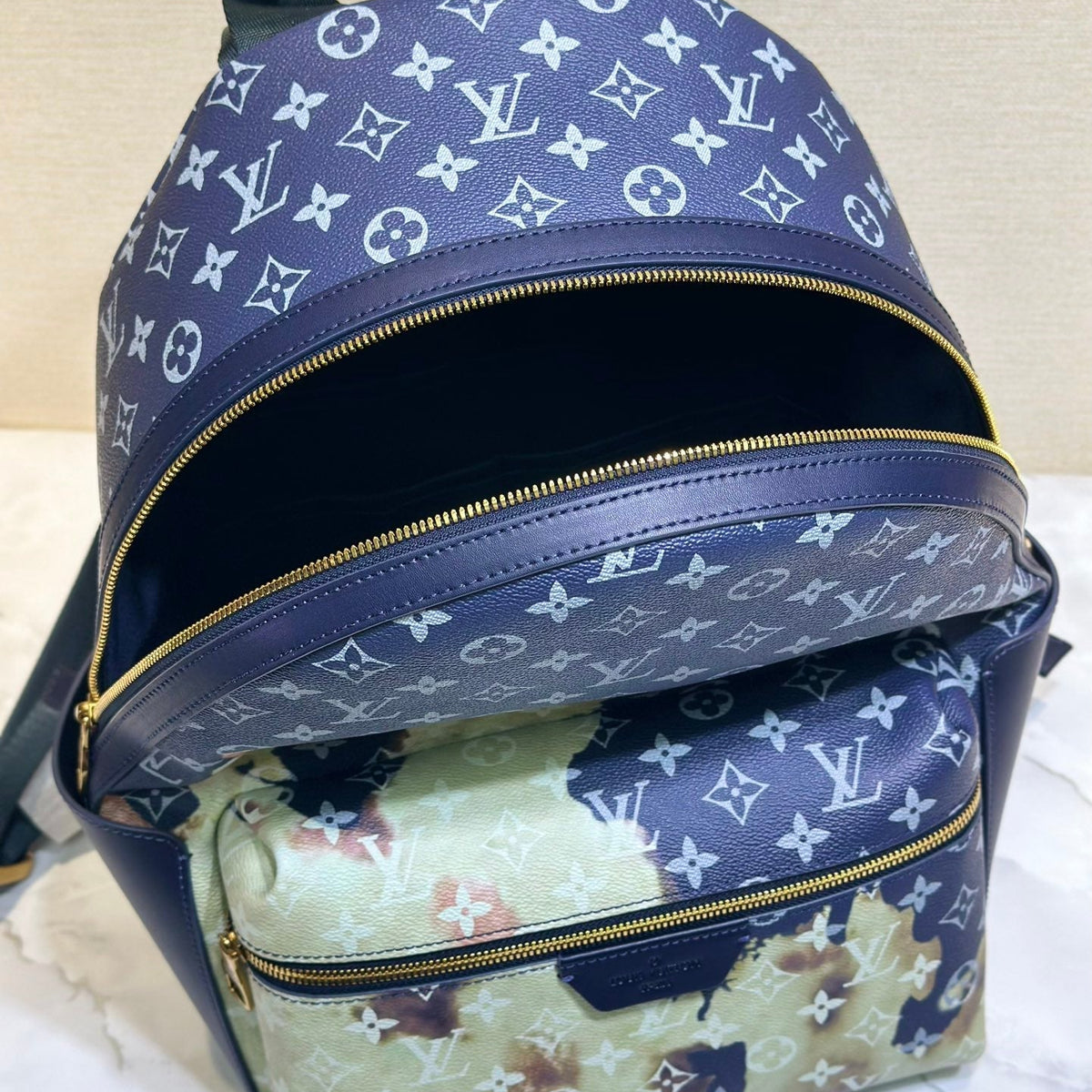 Elite Carryalls