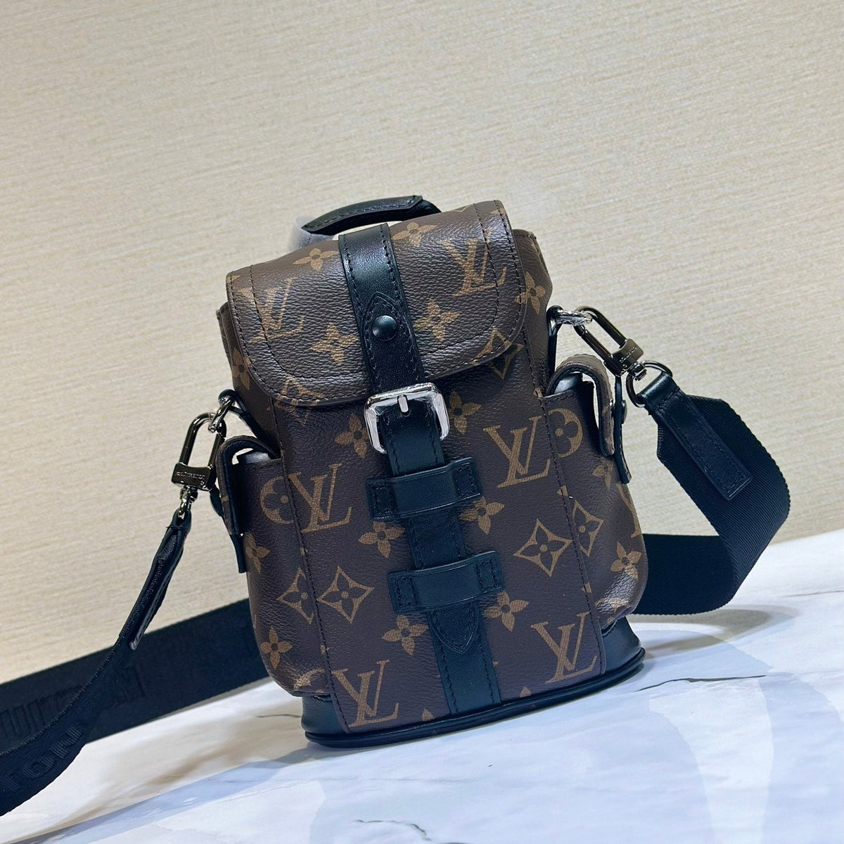 Elite Carryalls