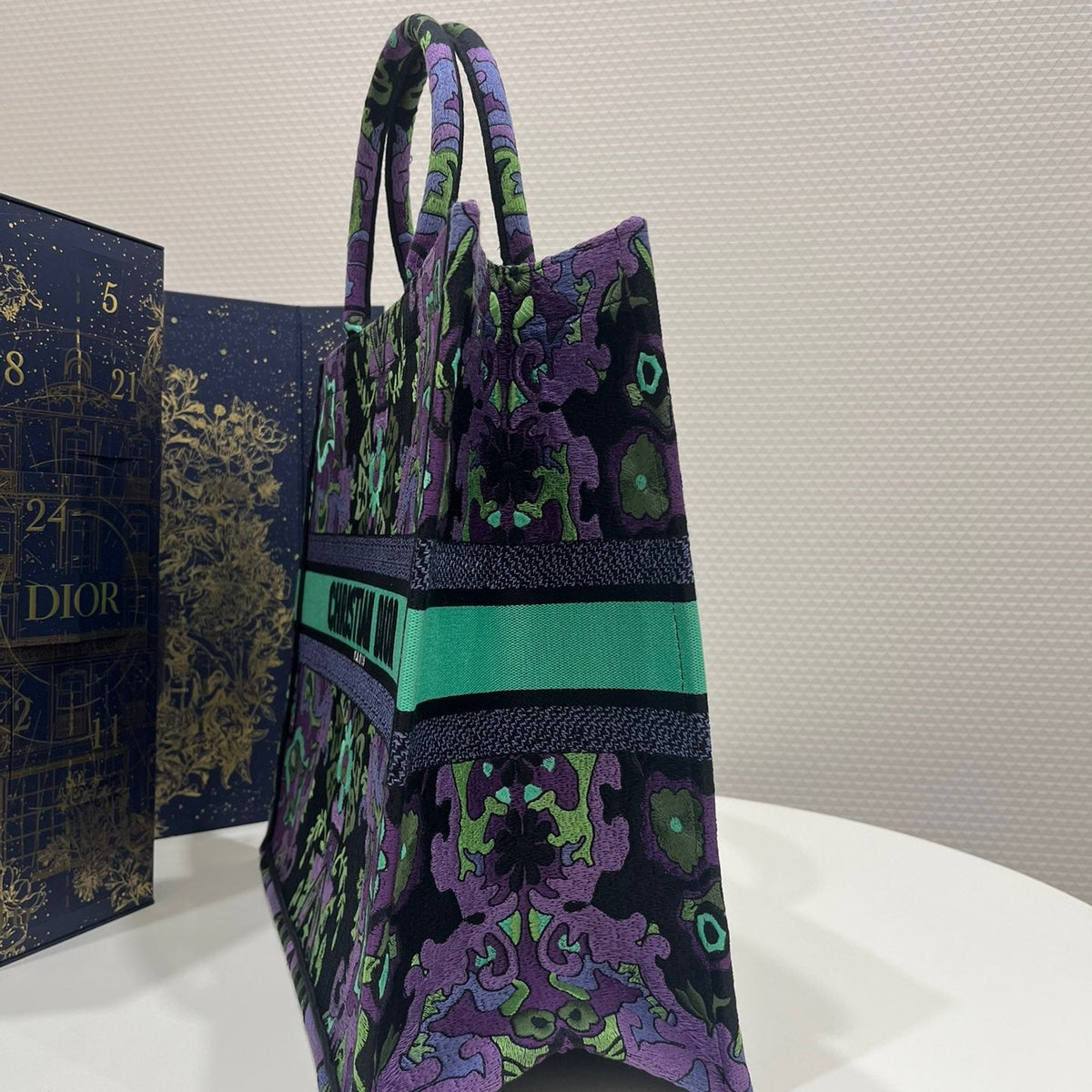 CD LARGE TOTE BAG