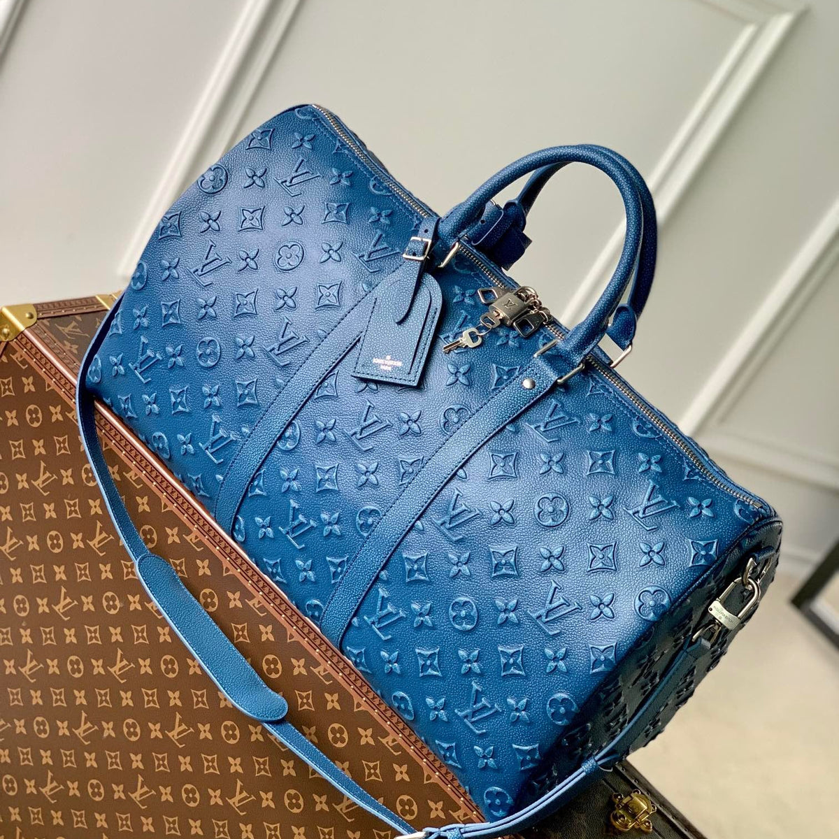 LOU KEEPALL BANDOULIÈRE 50 BAG