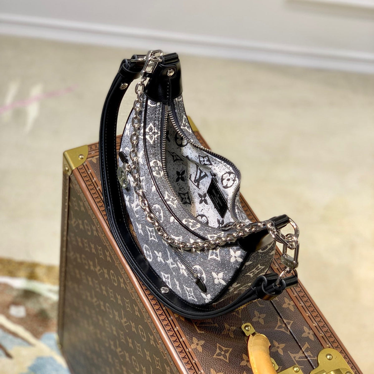 LOU LOOP BAG