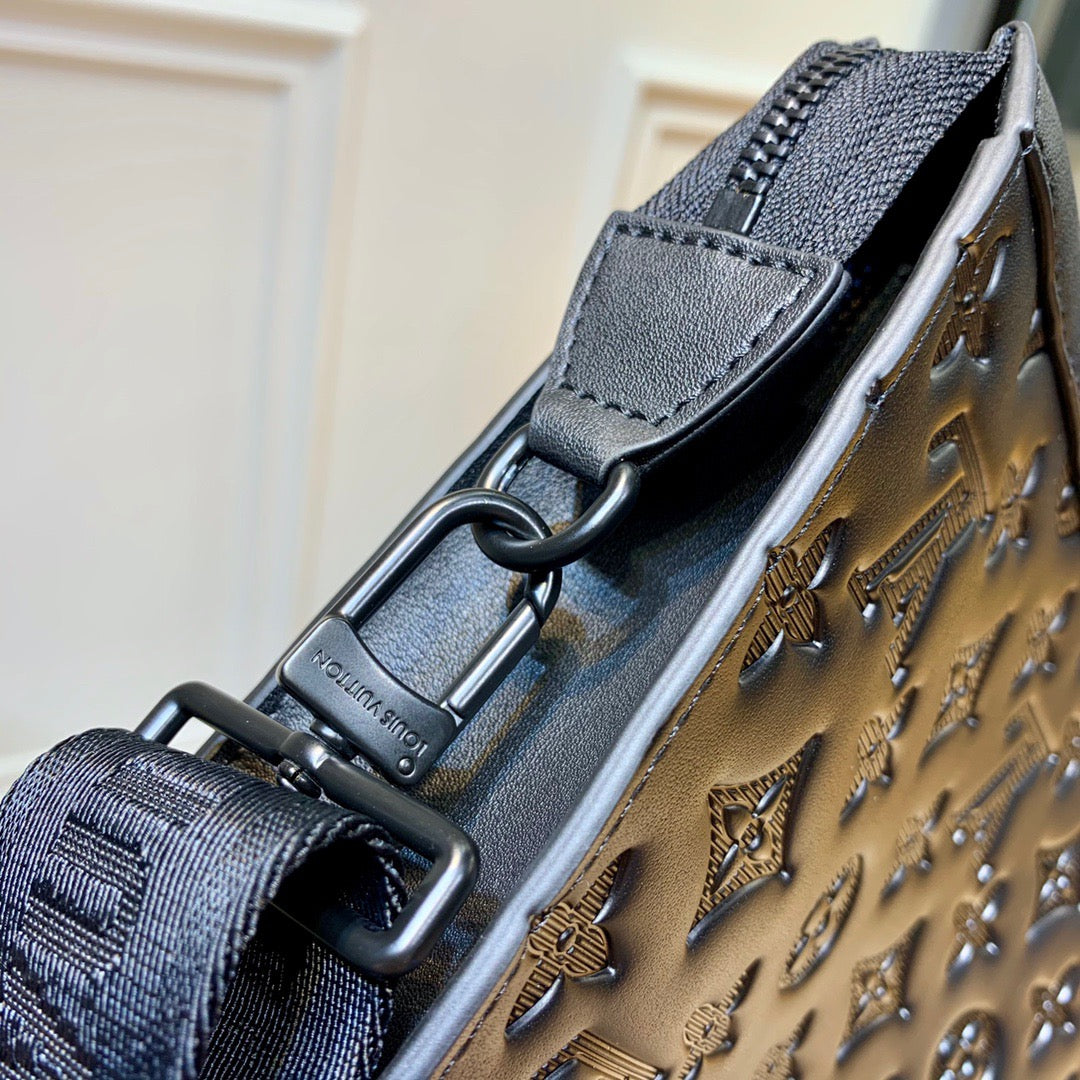 LOU GASTON WEARABLE WALLET