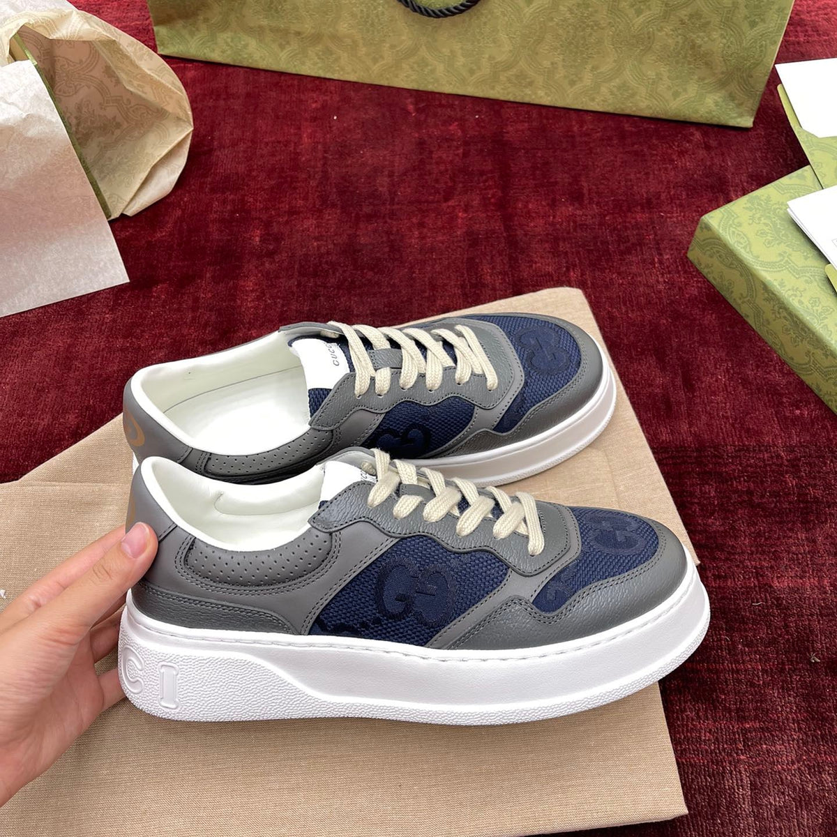 GG SUPREME TRAINERS