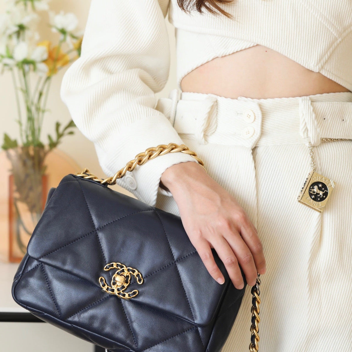 CC 19 BAG
