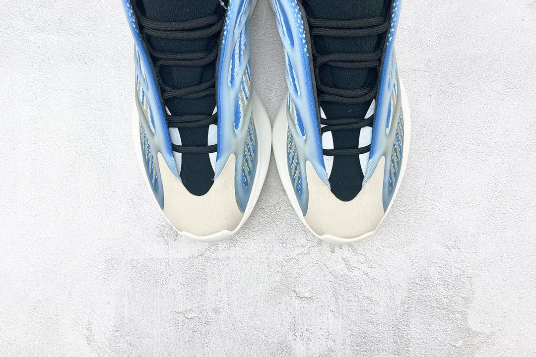 YEEZY 700 V3 ARZARETH
