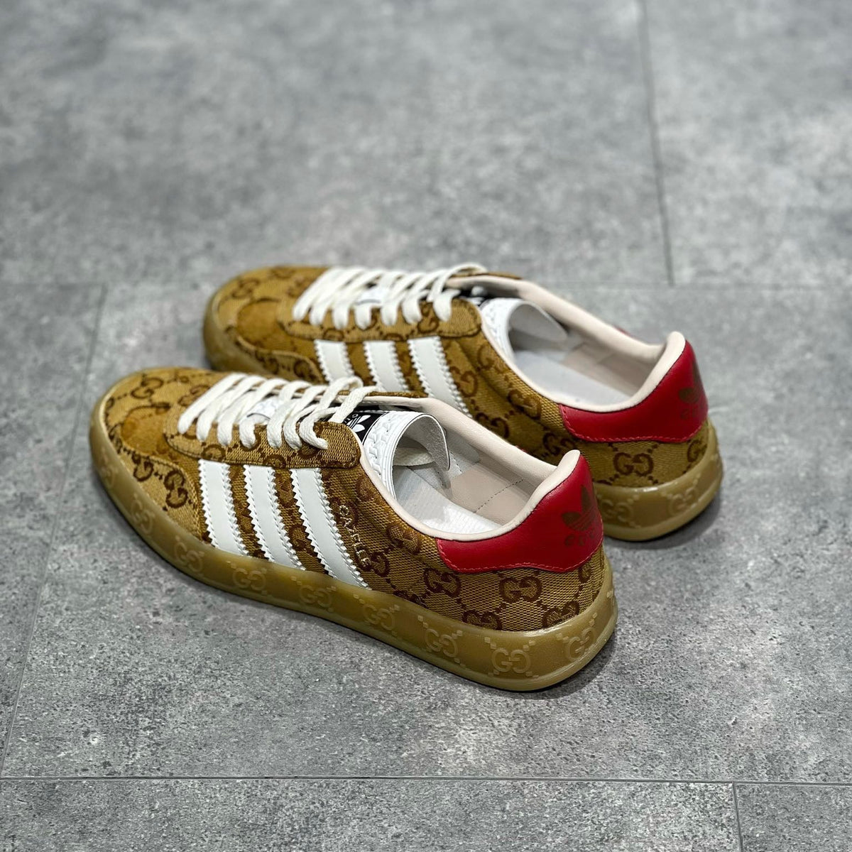 GG x ADID GAZELLE SNEAKER