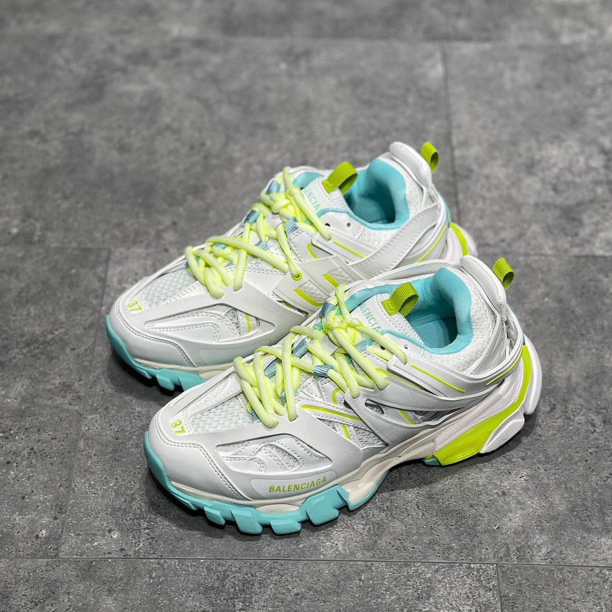 BAL TRACK 3.0 SNEAKERS