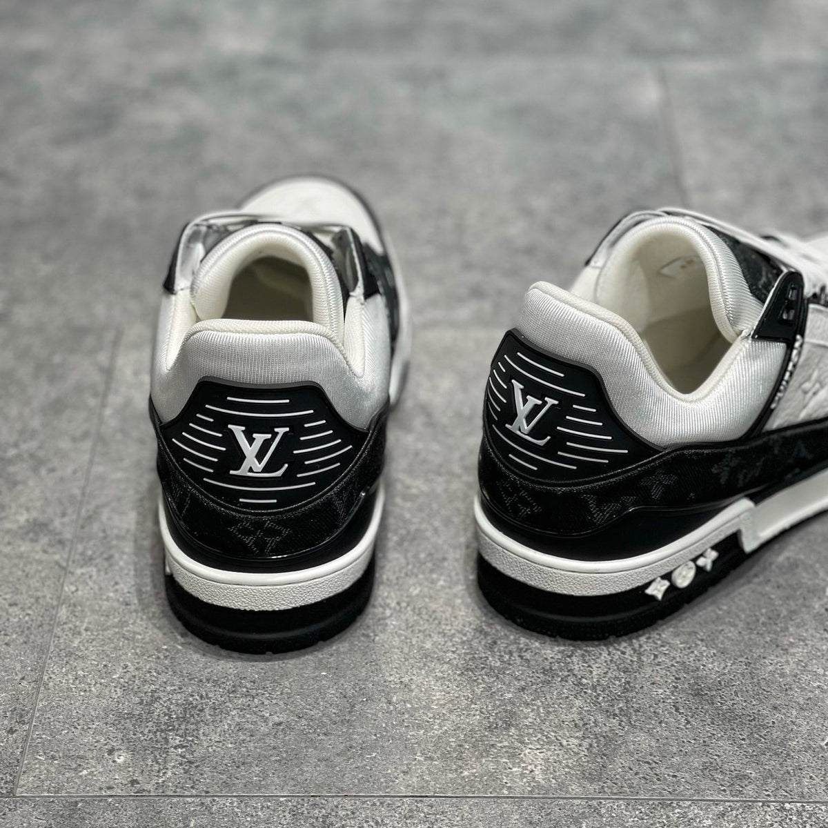 LOU TRAINERS