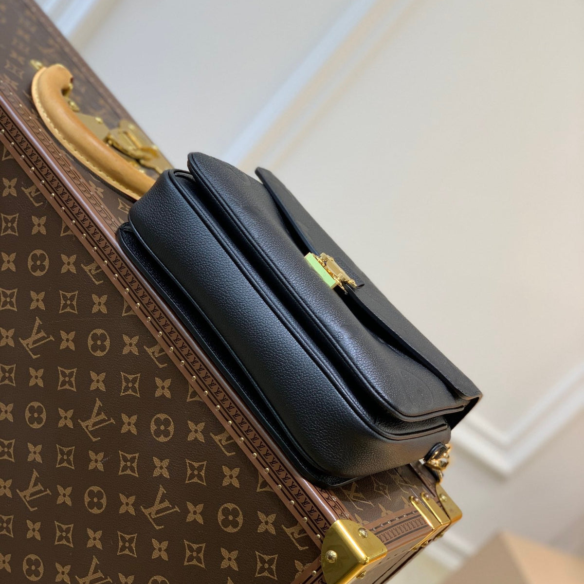 LOU POCHETTE MÉTIS