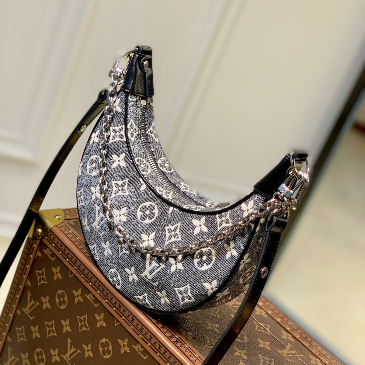 LOU LOOP BAG