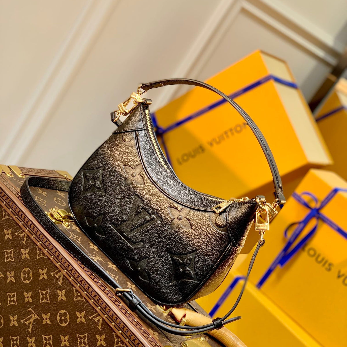 LOU BAGATELLE BAG