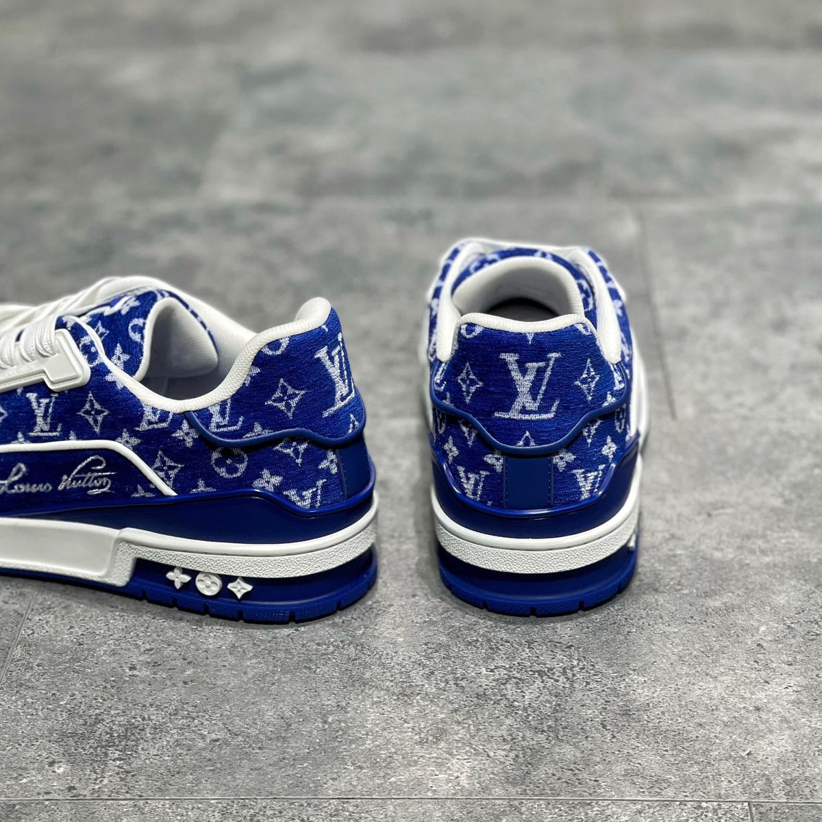 LOU TRAINERS