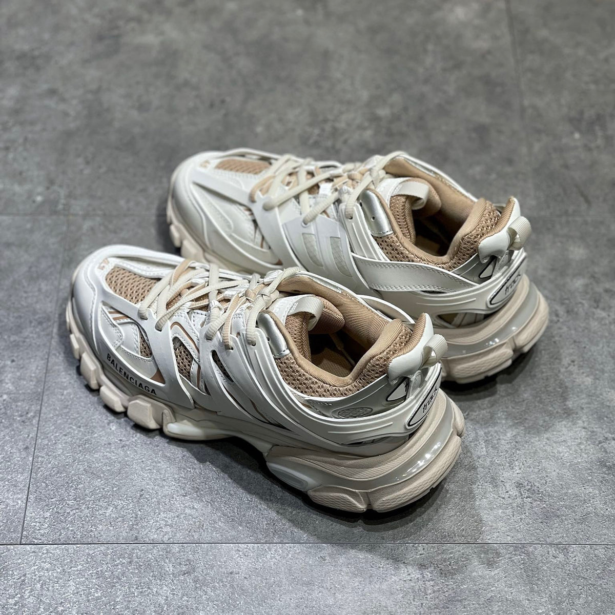 BAL TRACK 3.0 SNEAKERS
