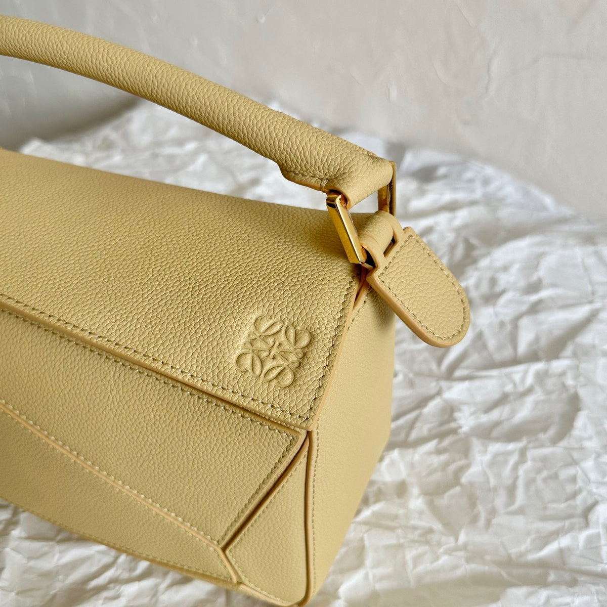 LOEW SMALL PUZZLE EDGE BAG