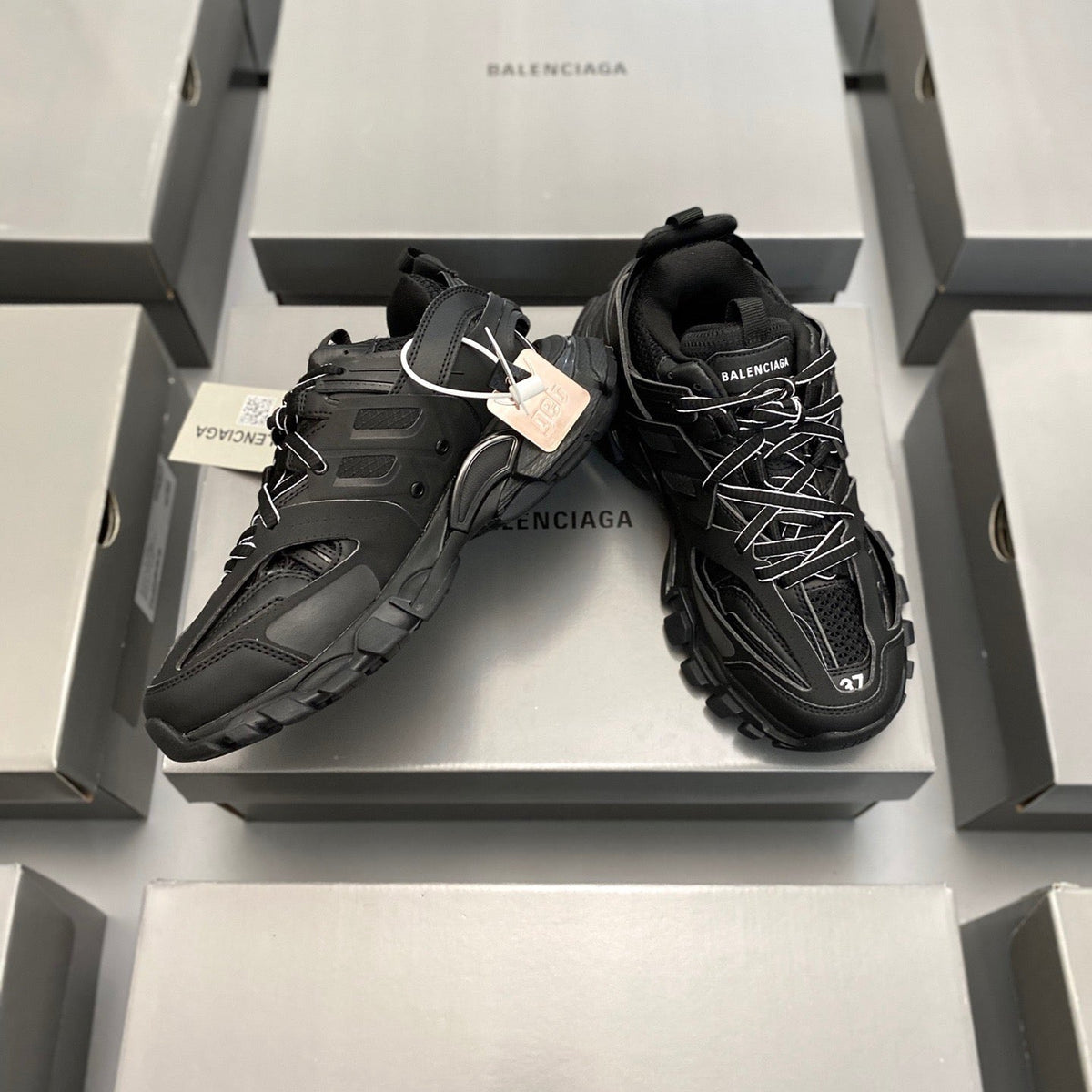 BAL TRACK 3.0 SNEAKERS