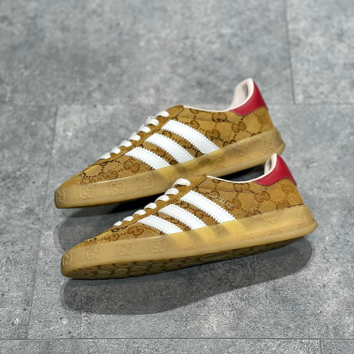 GG x ADID GAZELLE SNEAKER