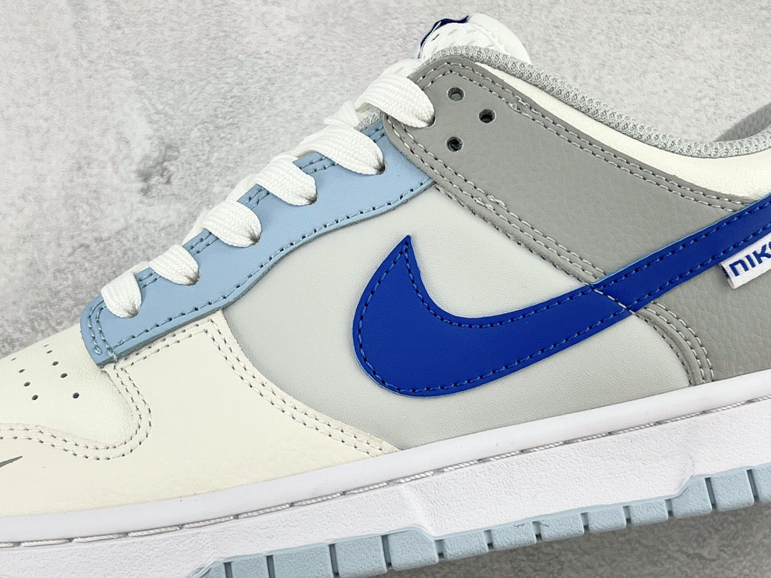 DUNK LOW IVORY HYPER ROYAL
