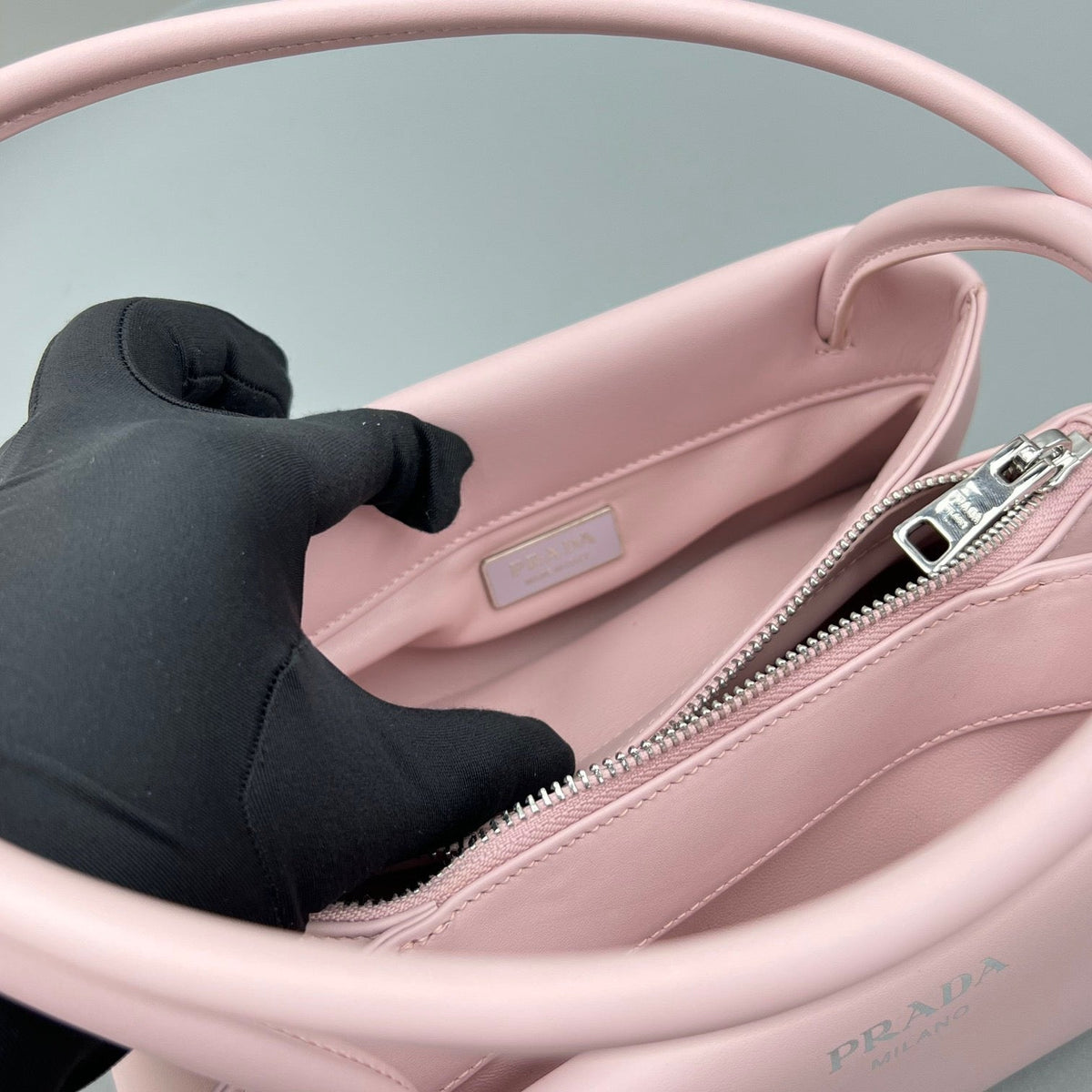 PD SMALL LEATHER BAG