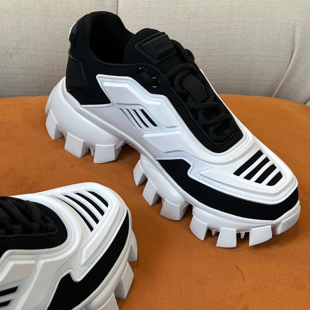 PD CLOUDBUST THUNDER SNEAKERS