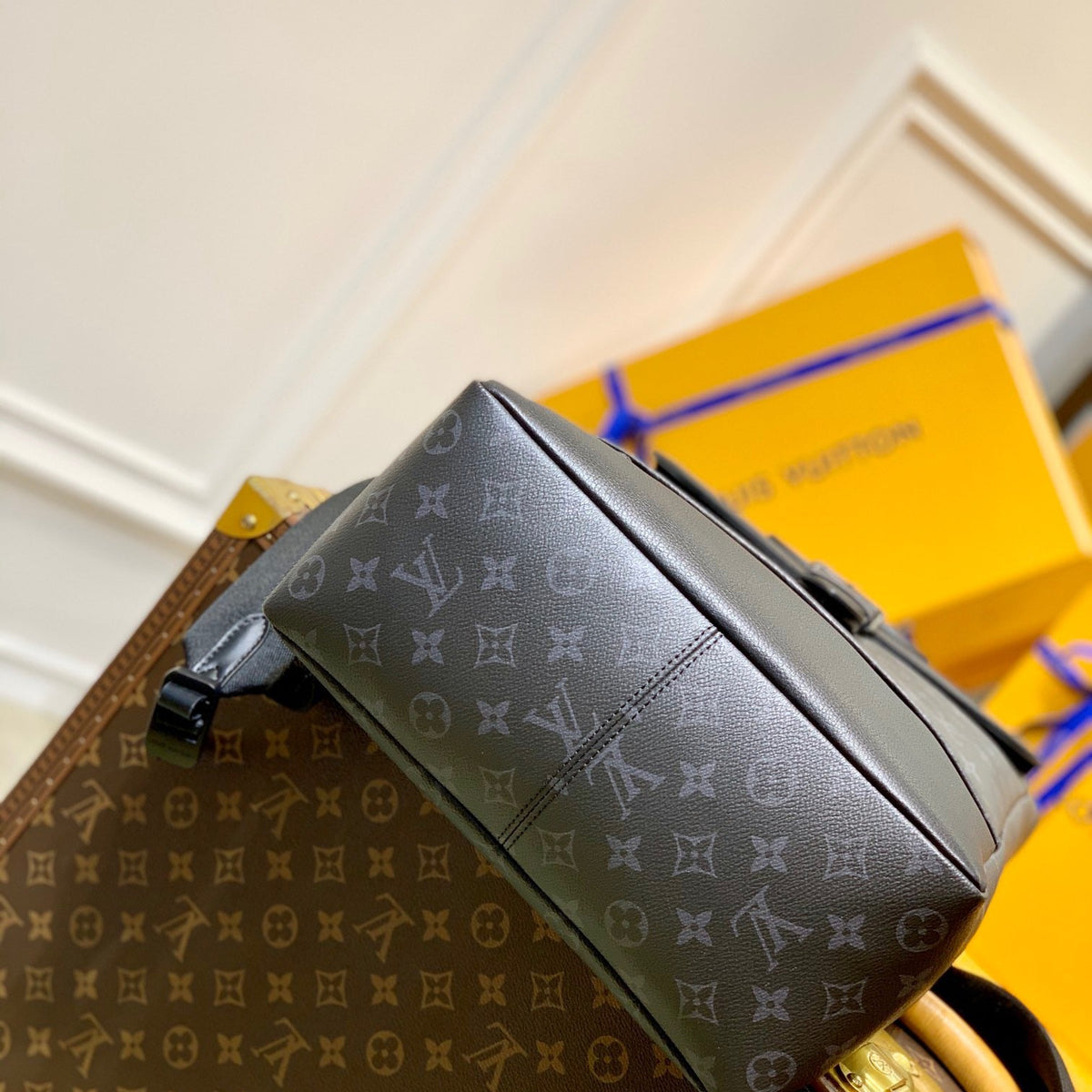 LOU SAUMUR BACKPACK